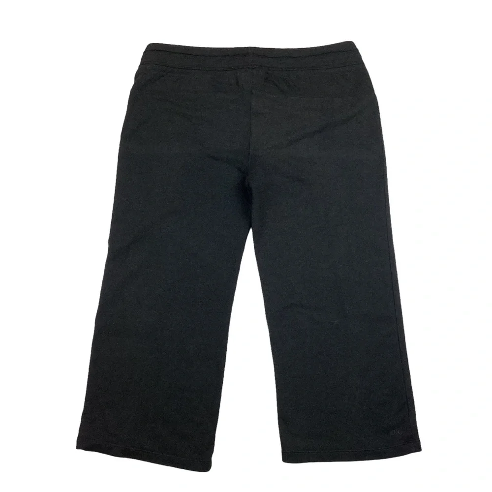 ALO Black Capri Jogger Straight Leg